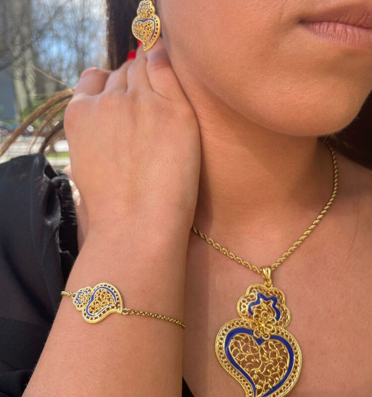 Brincos Coração de Viana